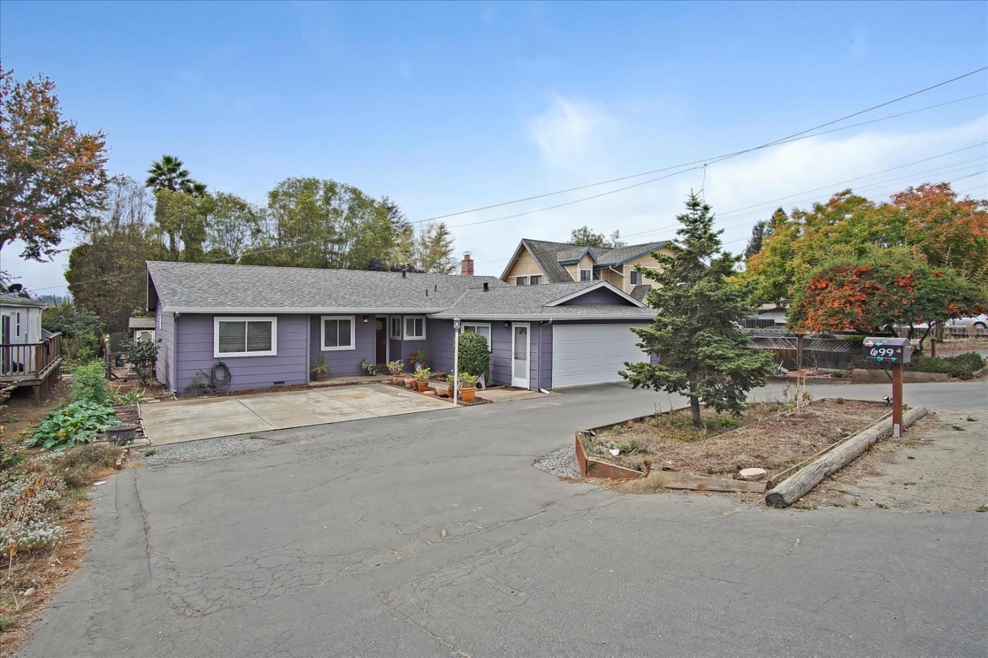 699 Amesti Road Watsonville, CA 95076 - Photo 1 of 41 Gallery Image 1