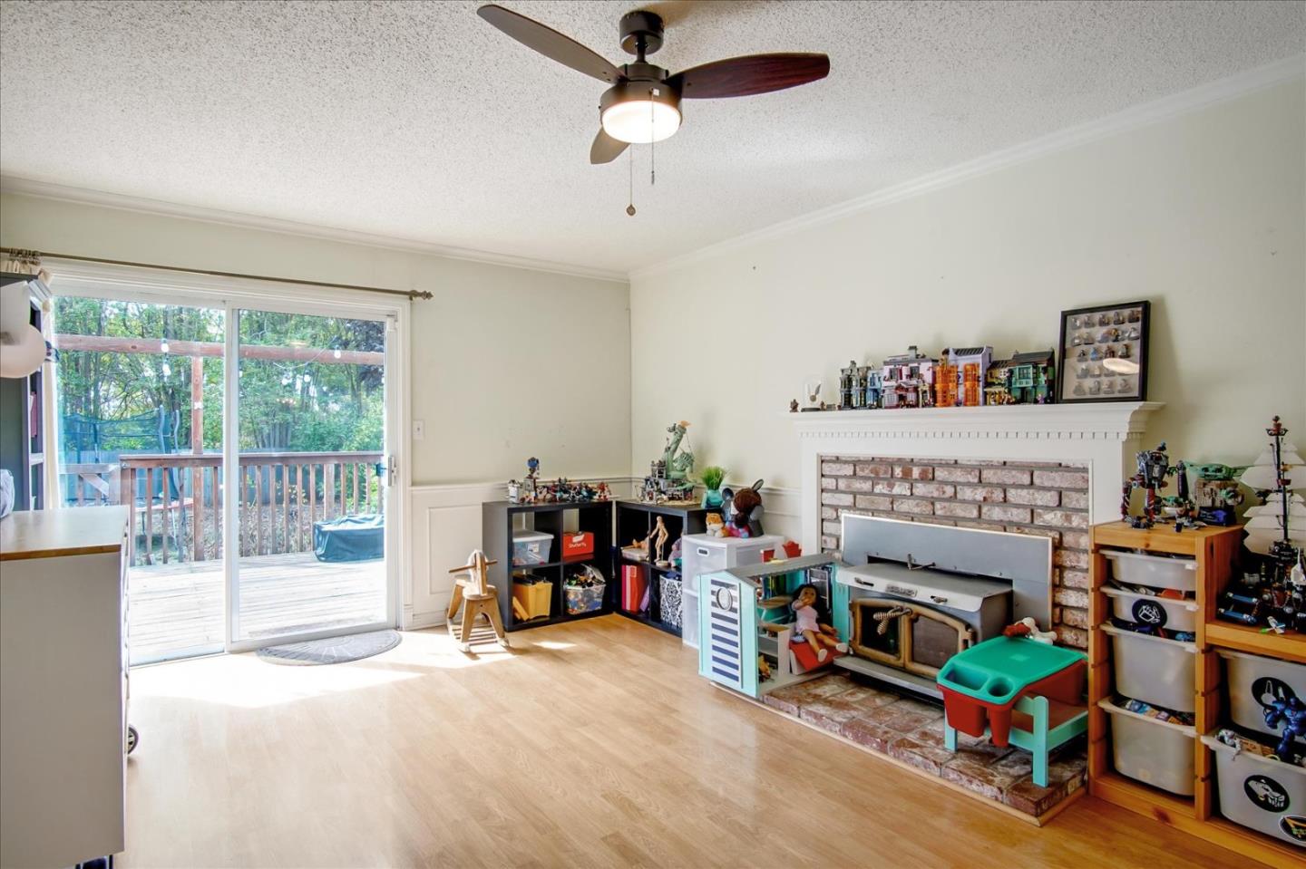 699 Amesti Road Watsonville, CA 95076 - Photo 11 of 41 Gallery Image 11