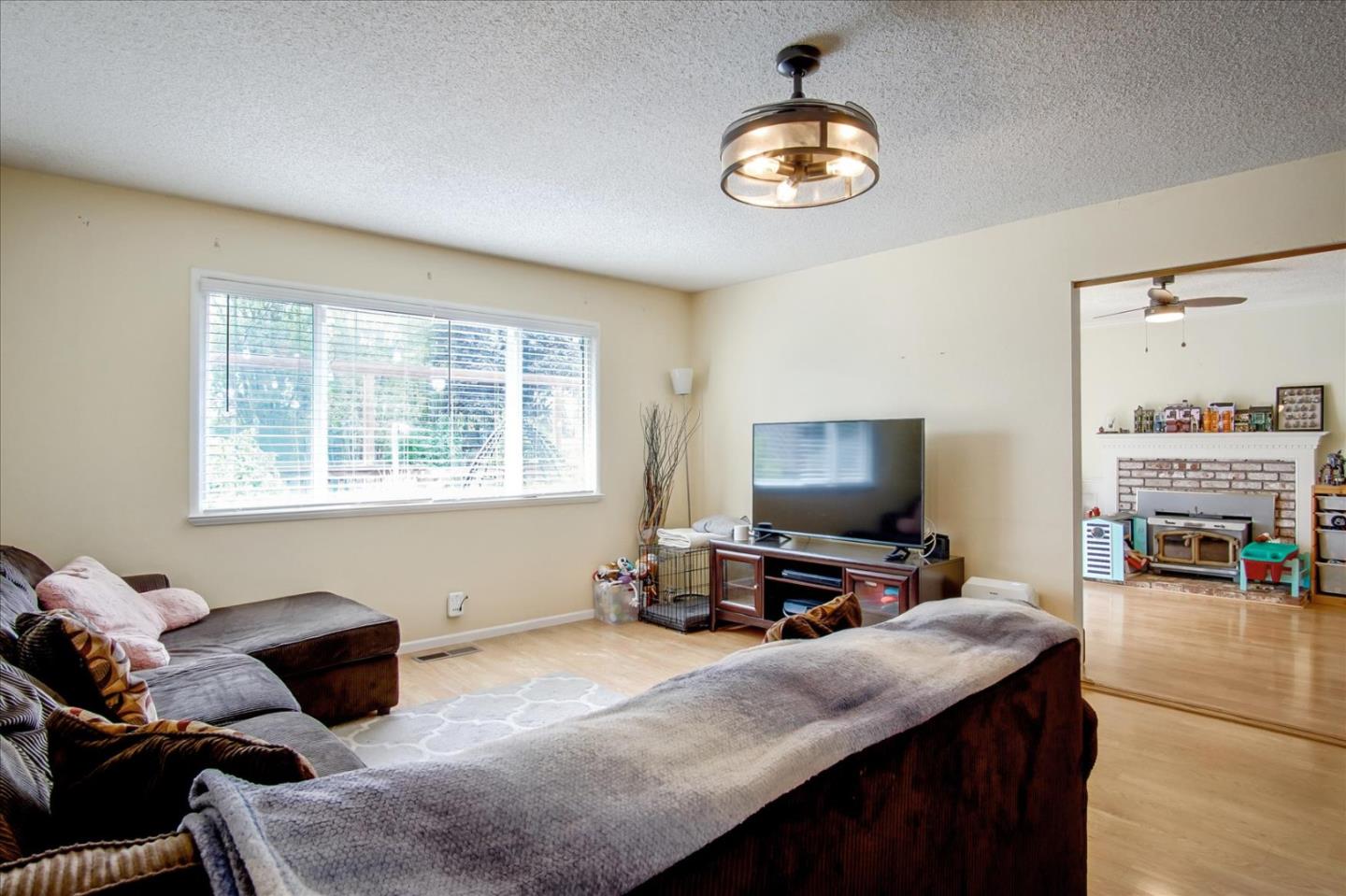 699 Amesti Road Watsonville, CA 95076 - Photo 6 of 41 Gallery Image 6
