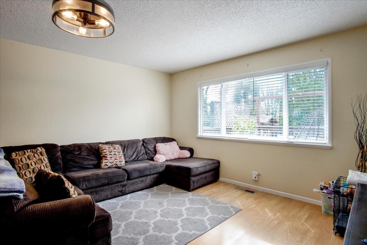 699 Amesti Road Watsonville, CA 95076 - Photo 8 of 41 Gallery Image 8