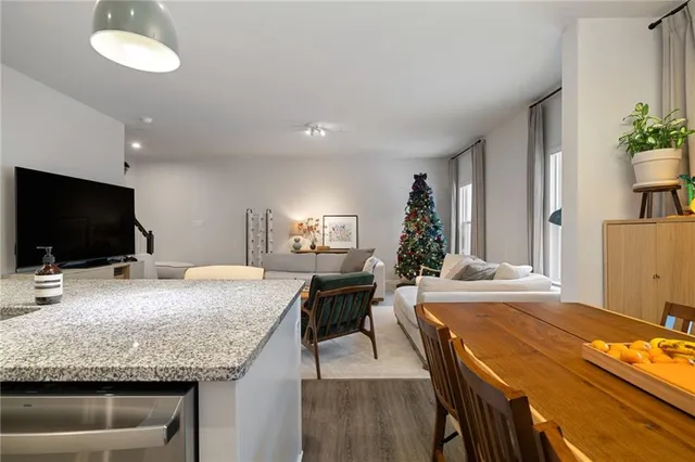 $3,200 | 202 Dana Drive, Sewickley, PA 15143