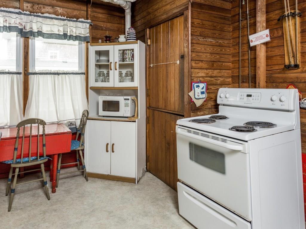 67 Shore Road East Boothbay, ME 04544 - Photo 10 of 20 Photo