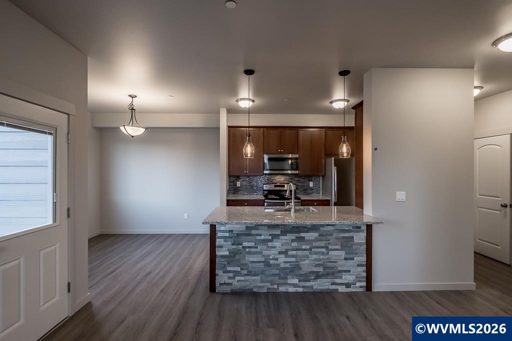 400 West Rose Street Lebanon, OR 97355 - Photo 26 of 40