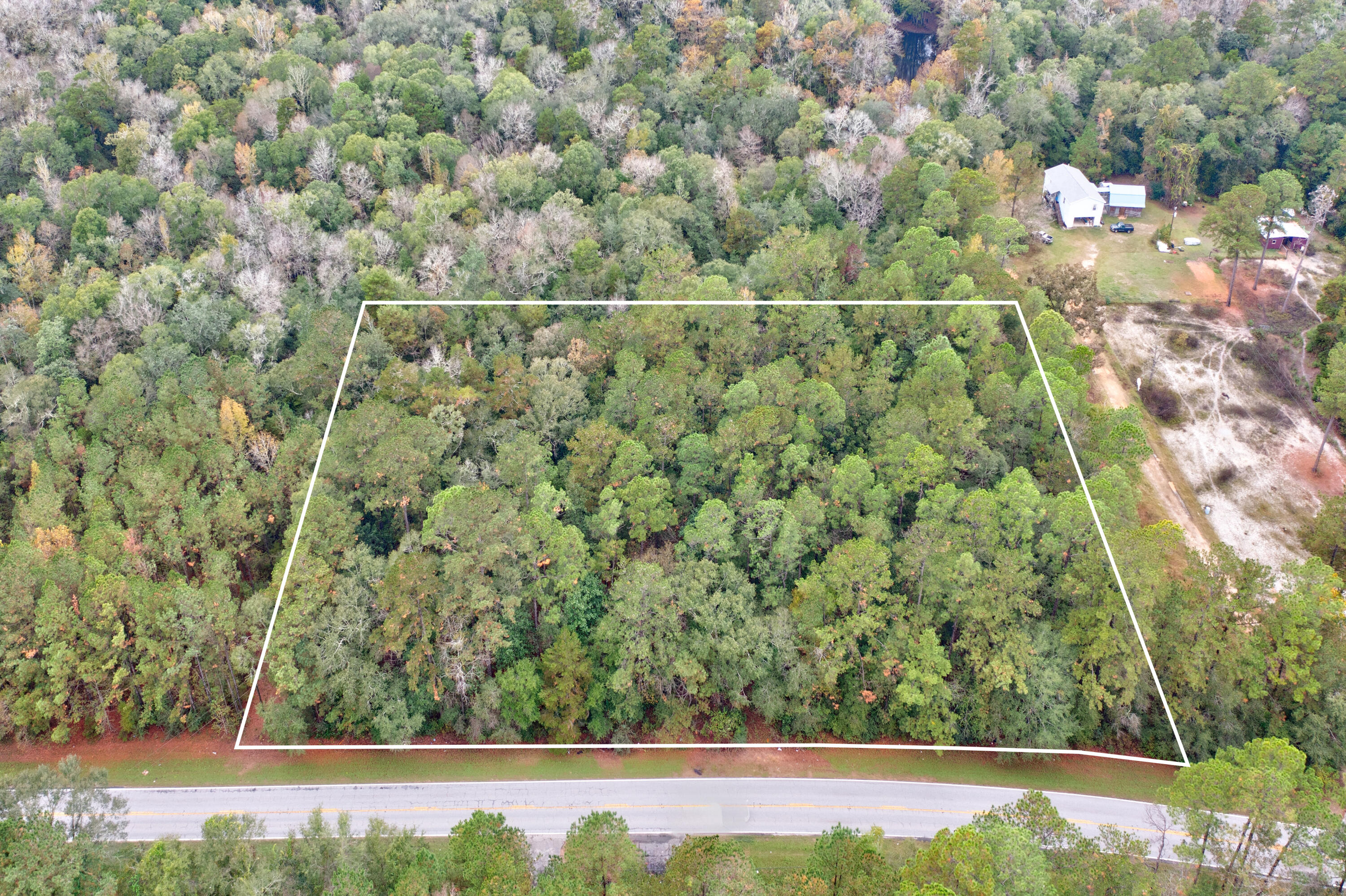5040 Antioch Road Crestview, FL 32536 - Photo 4 of 11 04