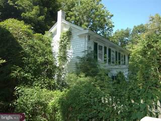 6139 Carversville Road Doylestown, PA 18902 - Photo 1 of 6 Gallery Image 1