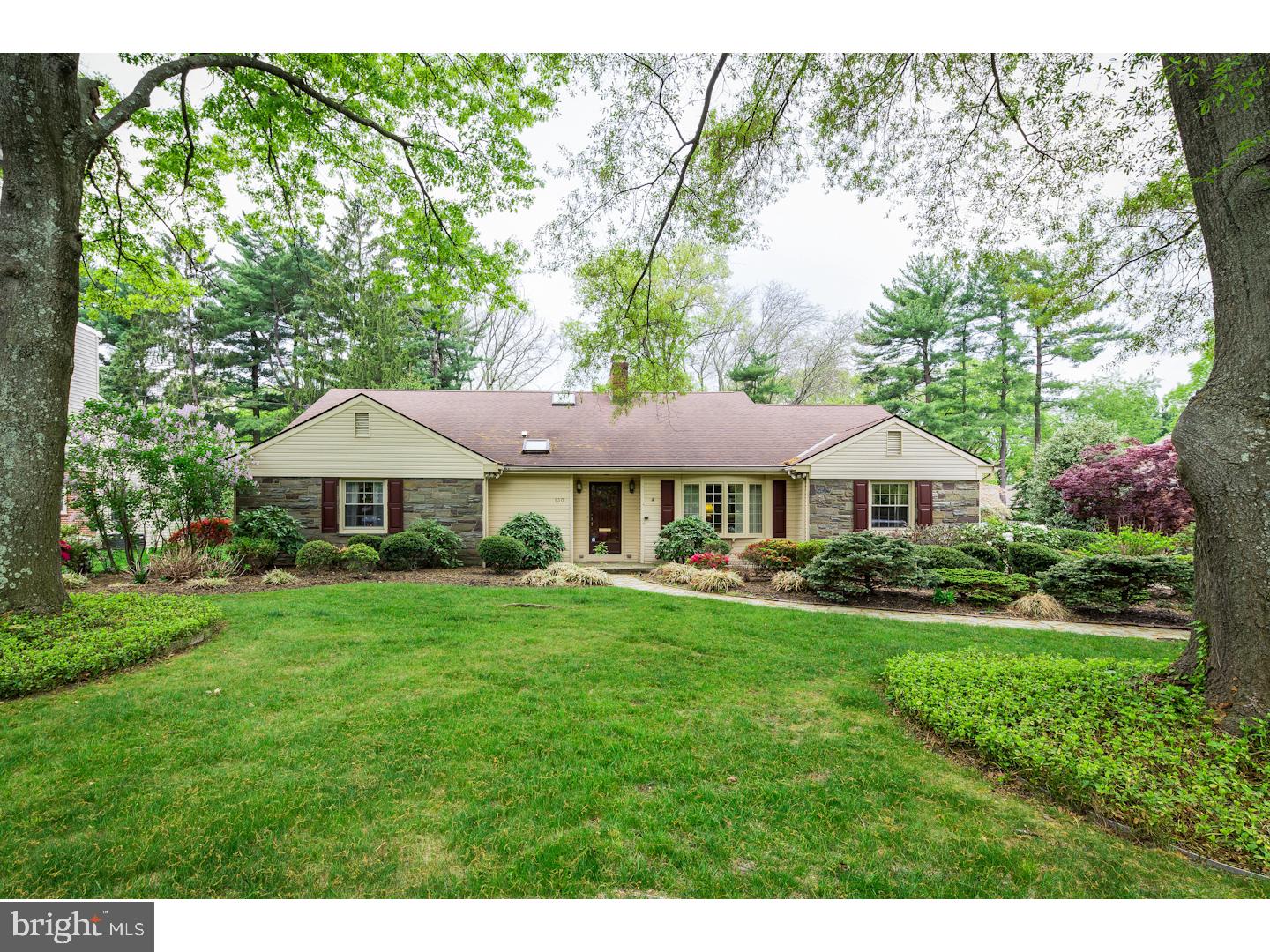 130 Chews Landing Road Haddonfield, NJ 08033 - Photo 1 of 24