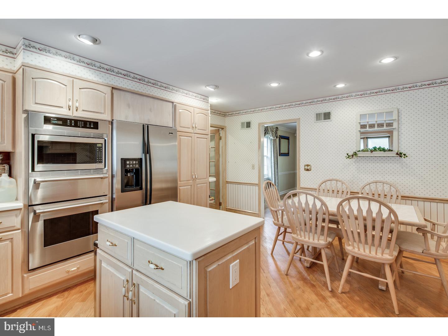 130 Chews Landing Road Haddonfield, NJ 08033 - Photo 8 of 24