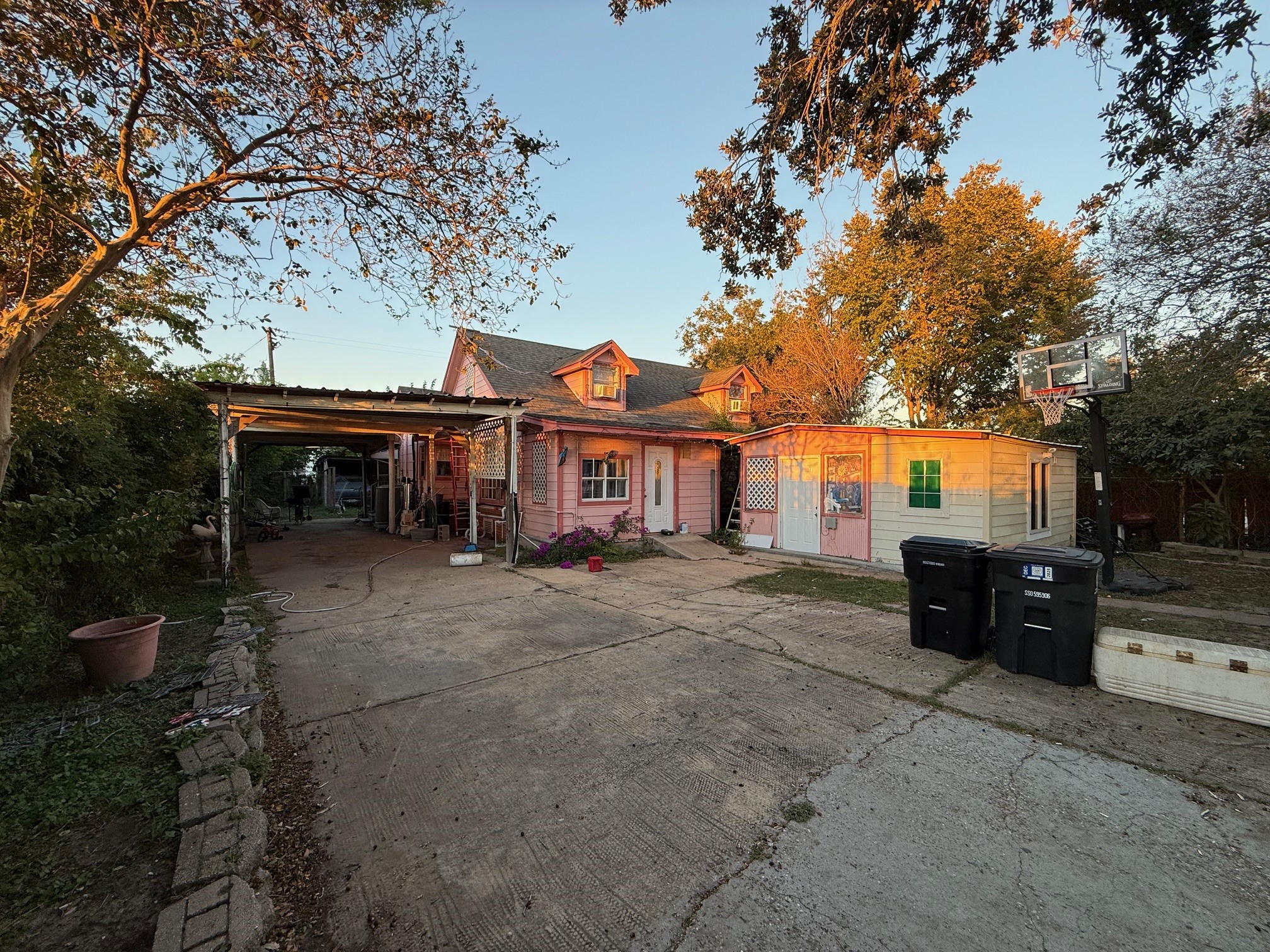 11329 Almeda Genoa Road Houston, TX 77034 - Photo 4 of 26