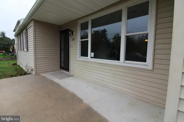 $320,000 | 310 Piute Trail, Browns Mills, NJ 08015