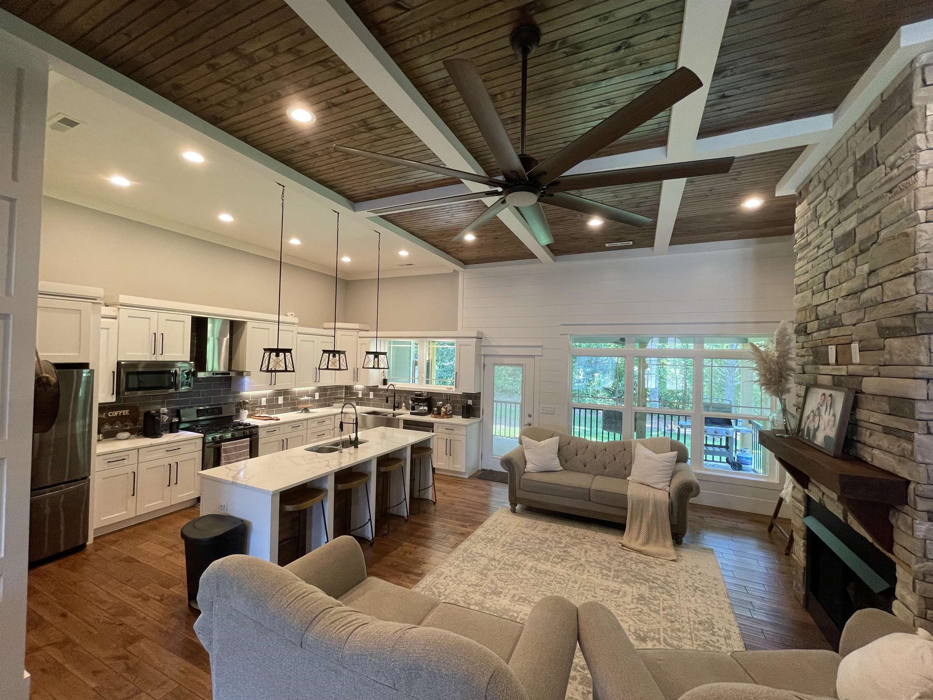 394 Copper Creek Circle Inman, SC 29349 - Photo 2 of 24 Gallery Image 2