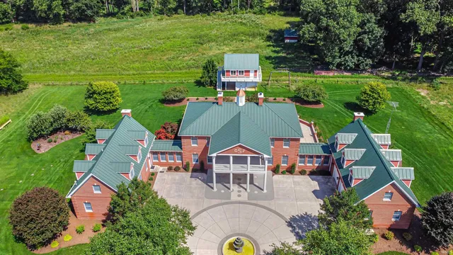 $1,450,000 | 5832 South 750 East, Knox, IN 46534