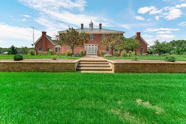 $1,450,000 | 5832 South 750 East, Knox, IN 46534