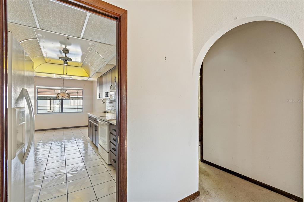 2051 Laredo Avenue Spring Hill, FL 34608 - Photo 13 of 76