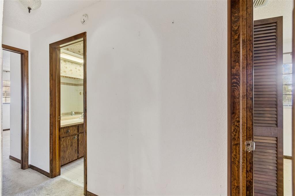 2051 Laredo Avenue Spring Hill, FL 34608 - Photo 22 of 76