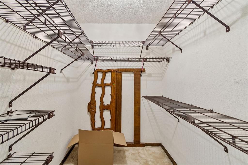 2051 Laredo Avenue Spring Hill, FL 34608 - Photo 41 of 76