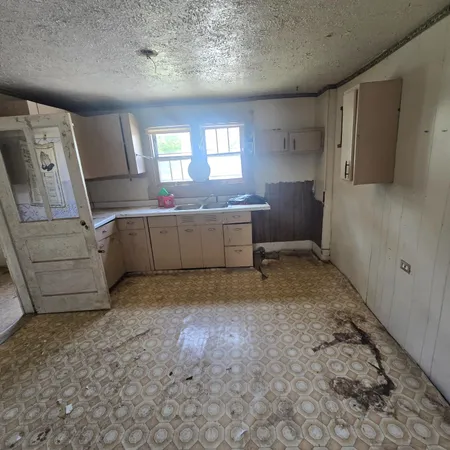 $35,000 | 129 West Conwell Street, Aurora, IN 47001