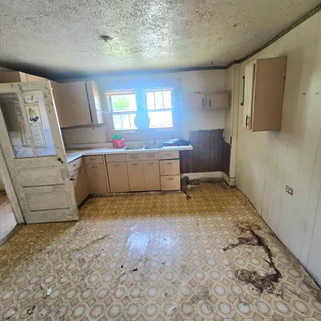 $35,000 | 129 West Conwell Street, Aurora, IN 47001