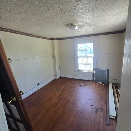 $35,000 | 129 West Conwell Street, Aurora, IN 47001