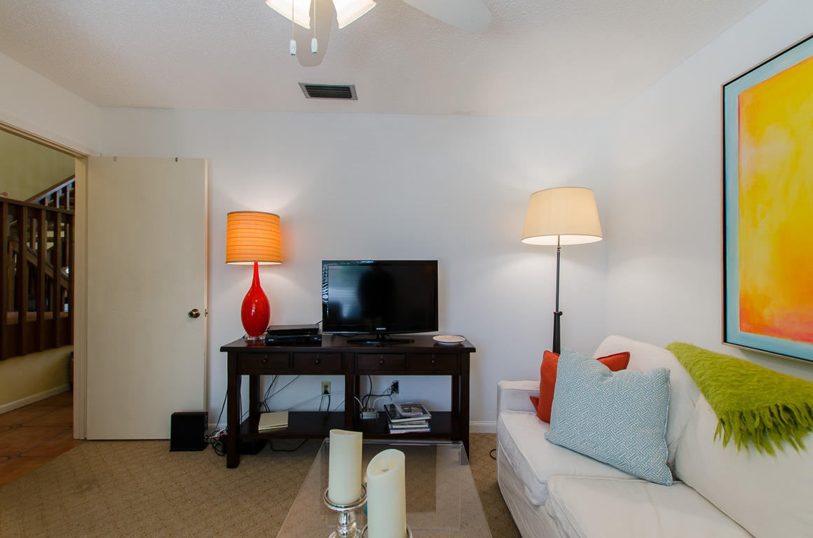 5789 Fox Hollow Drive, Unit C Boca Raton, FL 33486 - Photo 25 of 47 40- 3rd BR / Den