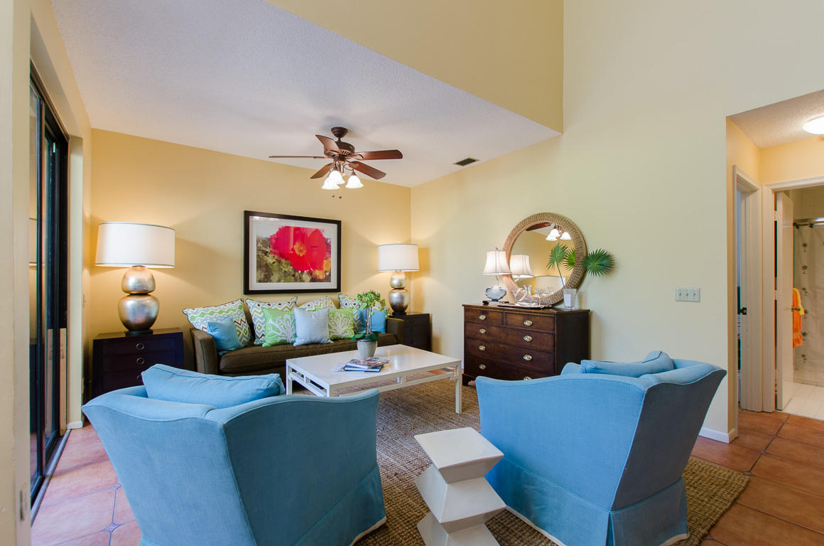 5789 Fox Hollow Drive, Unit C Boca Raton, FL 33486 - Photo 4 of 47 47. Living Room