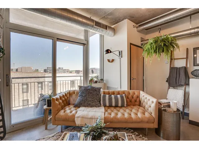 $2,195 | 730 North 4th Street, Unit 507, Minneapolis, MN 55401