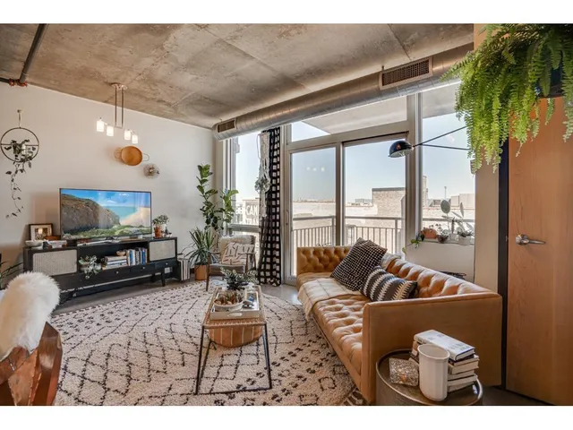 $2,195 | 730 North 4th Street, Unit 507, Minneapolis, MN 55401