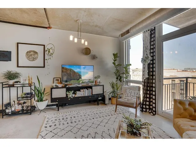 $2,195 | 730 North 4th Street, Unit 507, Minneapolis, MN 55401