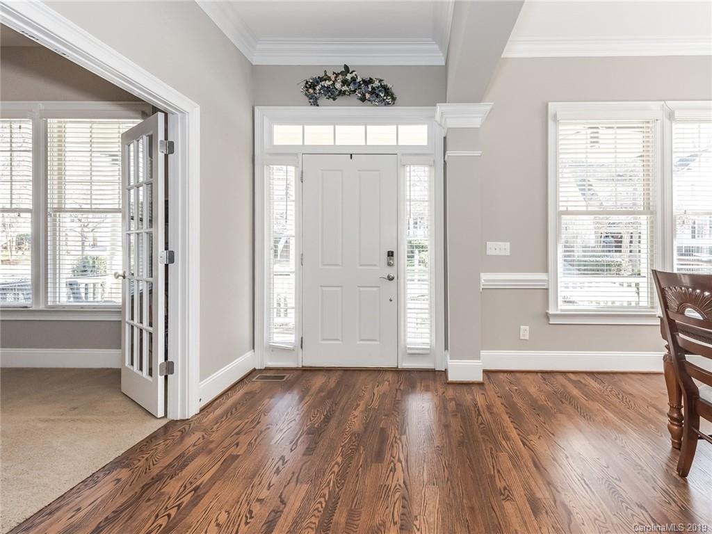 906 Stratford Run Drive Fort Mill, SC 29708 - Photo 3 of 36 Gallery Image 3