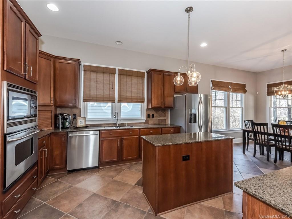 906 Stratford Run Drive Fort Mill, SC 29708 - Photo 9 of 36 Gallery Image 9