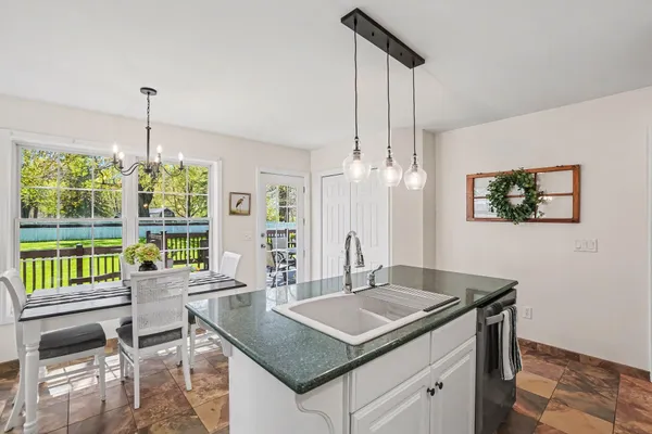 $499,900 | 9466 Riverbend Drive, South Haven, MI 49090
