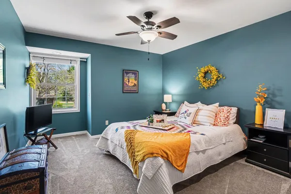 $499,900 | 9466 Riverbend Drive, South Haven, MI 49090