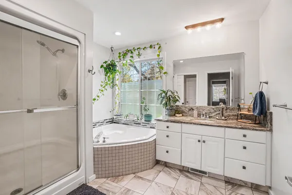 $499,900 | 9466 Riverbend Drive, South Haven, MI 49090