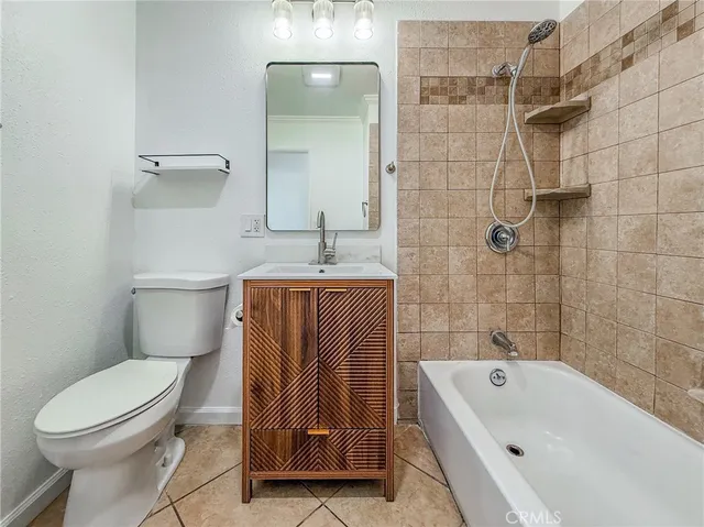 $495,000 | 3045 North Casa Loma Drive, San Bernardino, CA 92404