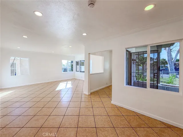 $495,000 | 3045 North Casa Loma Drive, San Bernardino, CA 92404