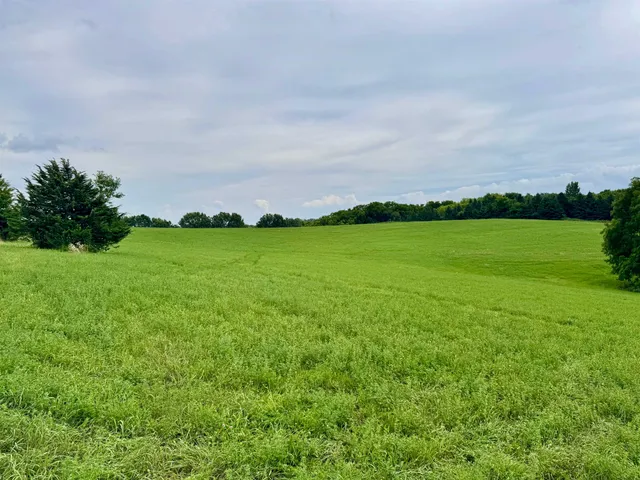 $749,900 | S6998 Missel Road, De Soto, WI 54624