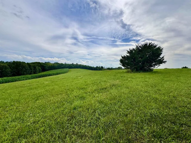 $749,900 | S6998 Missel Road, De Soto, WI 54624