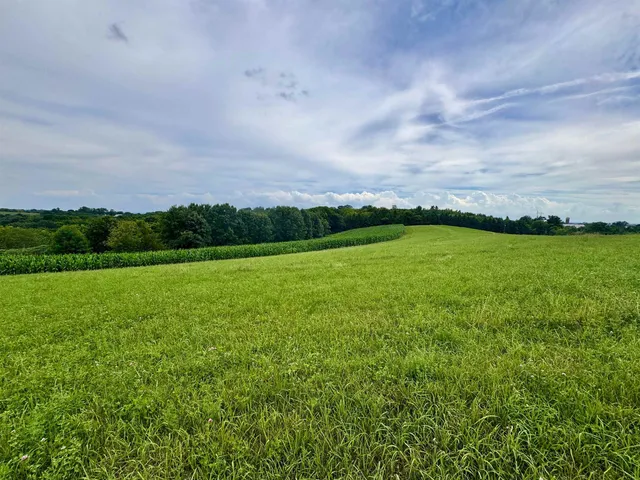 $749,900 | S6998 Missel Road, De Soto, WI 54624