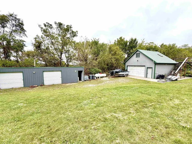 $749,900 | S6998 Missel Road, De Soto, WI 54624