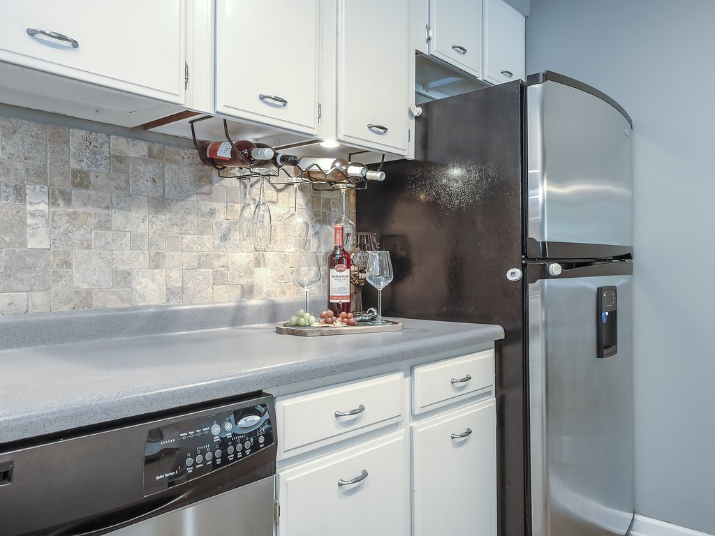 4775 West River Road Huntington, IN 46750 - Photo 8 of 36 Gallery Image 8