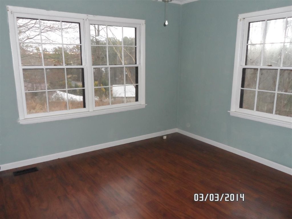 1552 Coffee Road Westminster, SC 29693 - Photo 11 of 16 Gallery Image 11