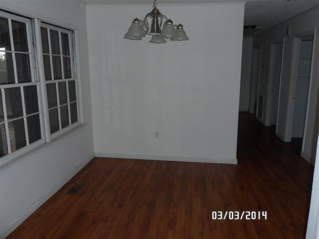 1552 Coffee Road Westminster, SC 29693 - Photo 8 of 16 Gallery Image 8