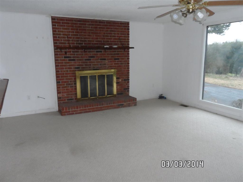 1552 Coffee Road Westminster, SC 29693 - Photo 9 of 16 Gallery Image 9