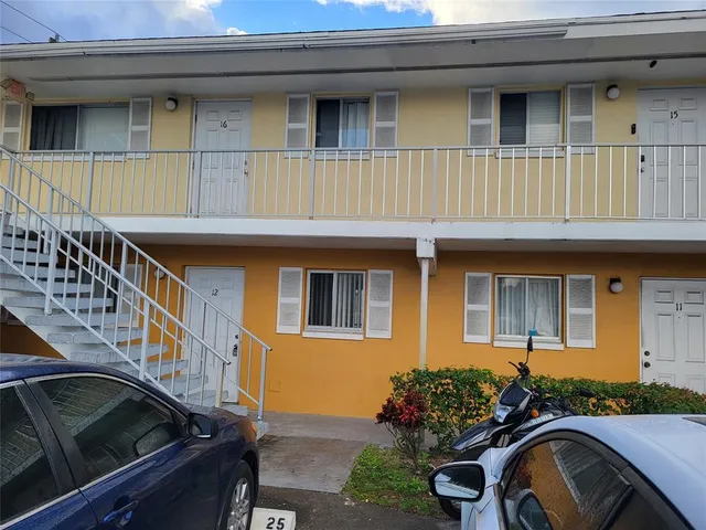 $1,595 | 1501 Crescent Circle, Unit B12, West Palm Beach, FL 33403