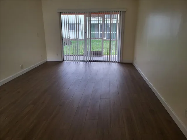 $1,595 | 1501 Crescent Circle, Unit B12, West Palm Beach, FL 33403