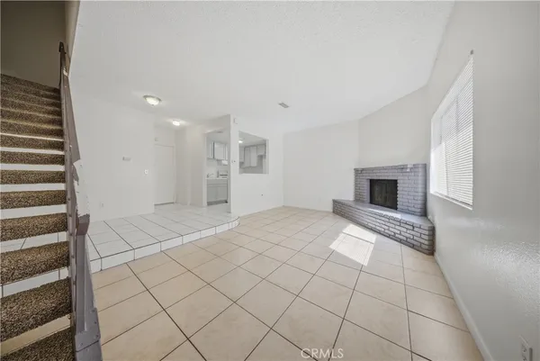 $269,900 | 38710 10th Street East, Palmdale, CA 93550