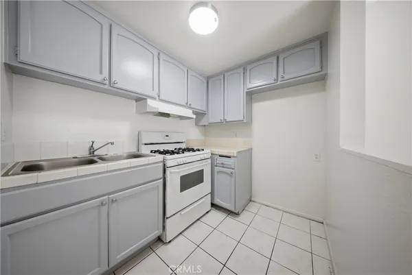 $269,900 | 38710 10th Street East, Palmdale, CA 93550