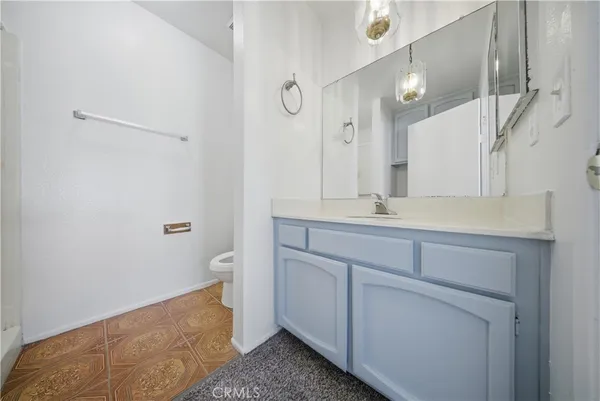 $269,900 | 38710 10th Street East, Palmdale, CA 93550