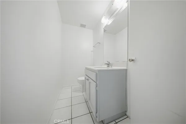 $269,900 | 38710 10th Street East, Palmdale, CA 93550