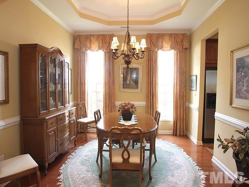 6122 Leesburg Lane Raleigh, NC 27617 - Photo 3 of 13 Gallery Image 3