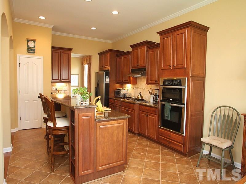 6122 Leesburg Lane Raleigh, NC 27617 - Photo 4 of 13 Gallery Image 4